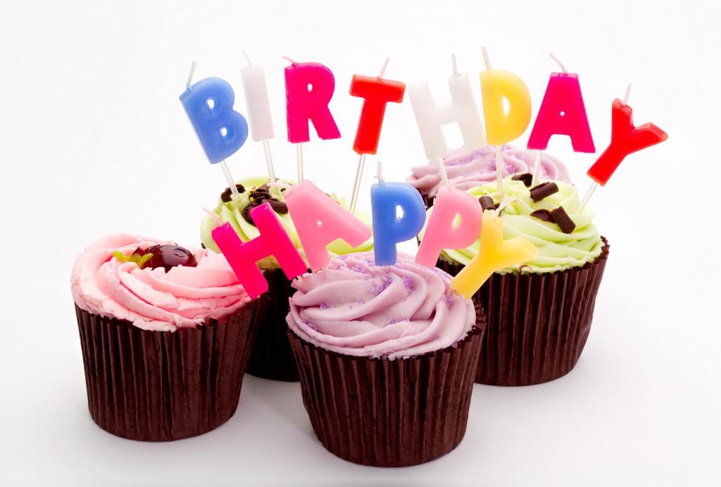 Carte d'anniversaire : des gâteaux pour ton anniversaire